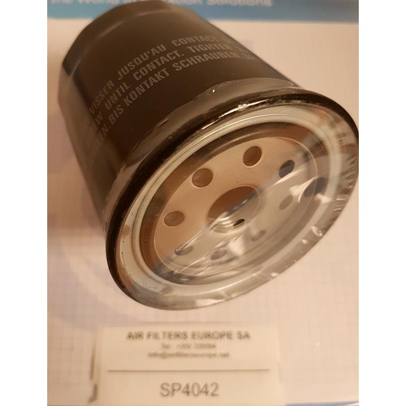 FILTRE A HUILE  W818/81  